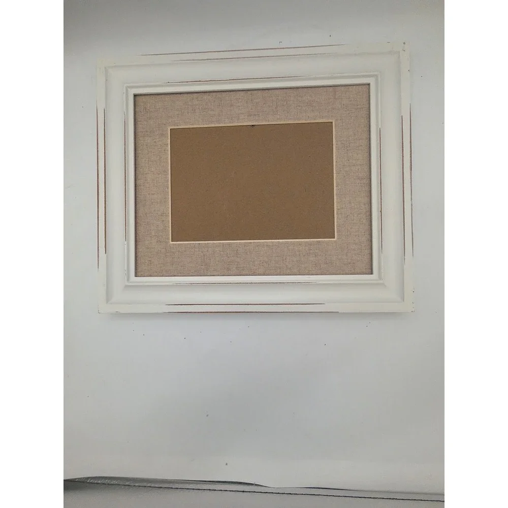 Shabby Chic White Distressed Wooden Picture Frame Linen Mat 10.5x12.5